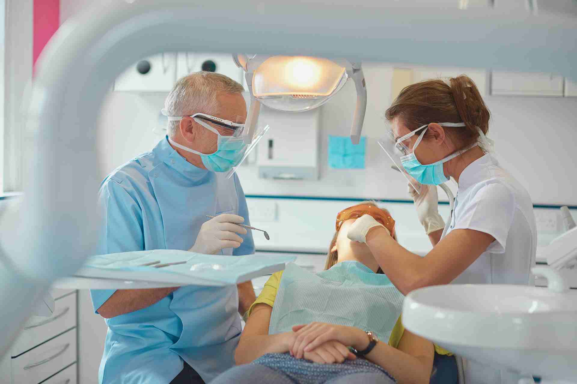 Dentist in Woodburn, IN